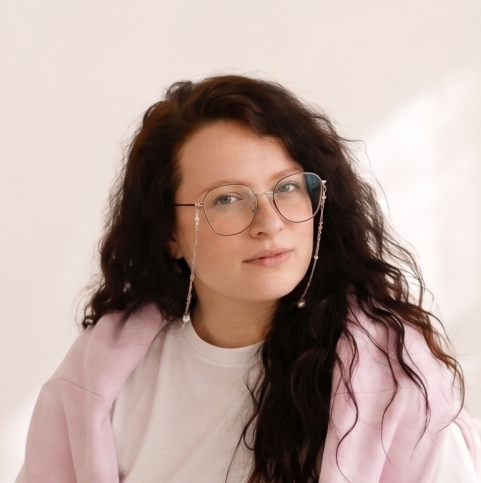 Светлана Калмакова
